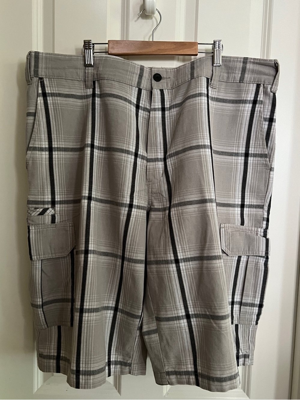 Dickies Gray & Black Plaid Cargo Shorts